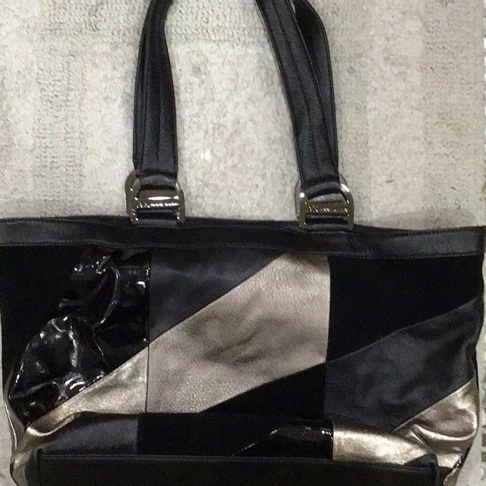 Ann Klein tote bag preloved in excellent condition. 20% off 3 items also GWP